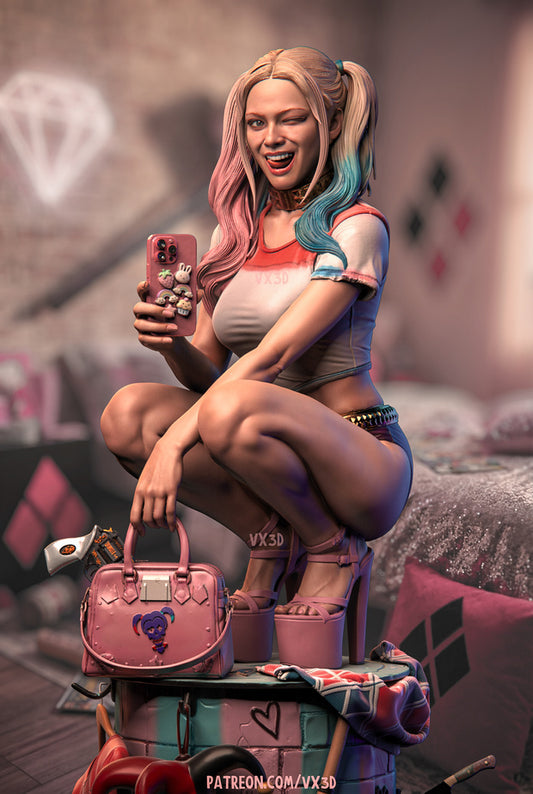 Harley Quinn Trouble in Pink (Suicide Squad)